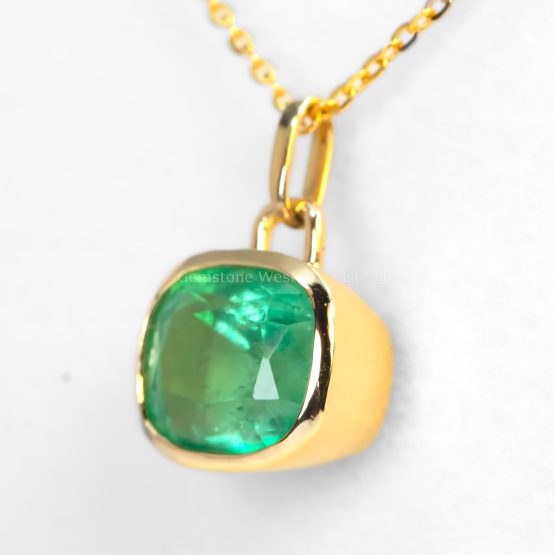 side view of 3.08ct Cushion Cut Colombian Emerald Pendant in 18K Yellow Gold