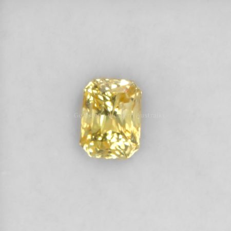 FRONT VIEW OF 2.03 CT NATURAL UNHEATED YELLOW SAPPHIRE - OCTAGON SCISSORS CUT