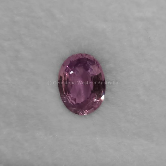 FRONT VIEW OF 1.02 CT NATURAL ALEXANDRITE - OVAL CUT