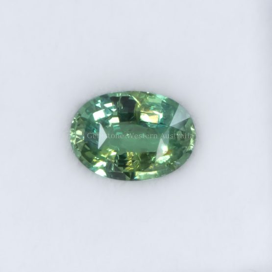 FRONT VIEW OF 1.65CT NATURAL ALEXANDRITE - OVAL CUT