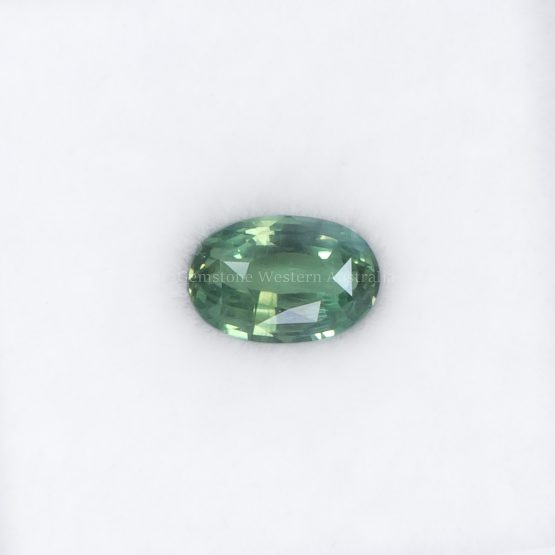 FRONT VIEW OF 1.04CT NATURAL ALEXANDRITE - OVAL CUT
