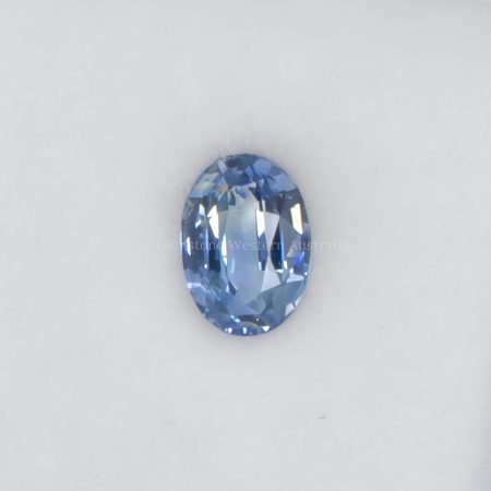 FRONT VIEW OF 1.06 CT NATURAL UNHEATED BICOLOUR SAPPHIRE - OVAL CUT
