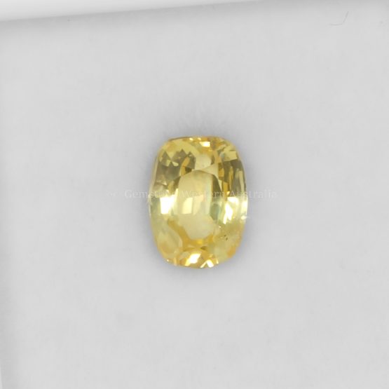 FRONT VIEW OF 1.33 CT NATURAL UNHEATED YELLOW SAPPHIRE - CUSHION CUT
