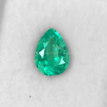 FRONT VIEW OF 1.16 CT NATURAL COLOMBIAN EMERALD - PEAR CUT