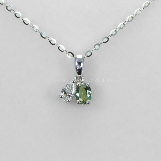 front view of Toi et Moi Platinum Pendant with Alexandrite and Pear Diamond - 1982844
