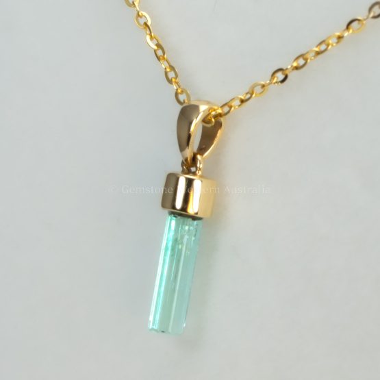 side view of Raw Colombian emerald pendant - 1982866