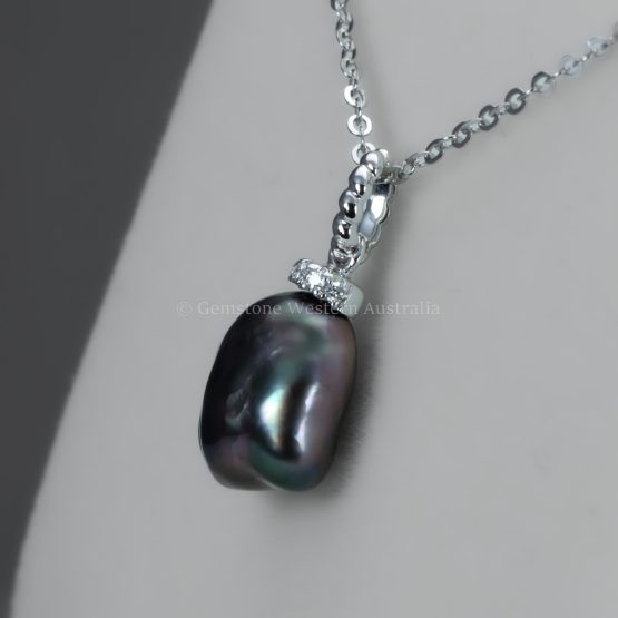 side view of Tahitian pearl diamond pendant - 1982864