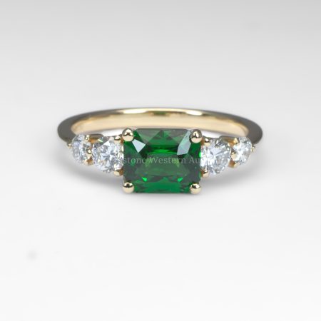 front view of Tsavorite Garnet Ring - 1982861