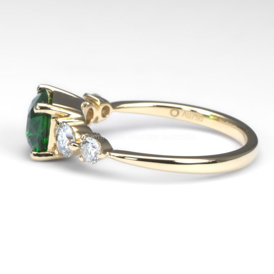 side view of Tsavorite Garnet Ring - 1982861