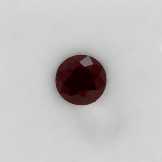 FRONT VIEW OF 1.02 CT NATURAL UNHEATED RUBY - ROUND CUT